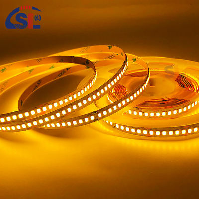 3 DC12V SMD2835 Electroplate PCB 240Ds 8mm Ra 80 2700K LED Light Strip para residência