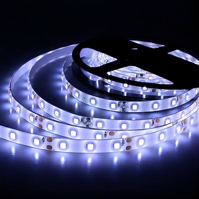 Epistar 12V 2835 RGB LED Strip Light 10m 60LED/M Diodo de fita flexível para luz de fundo de TV